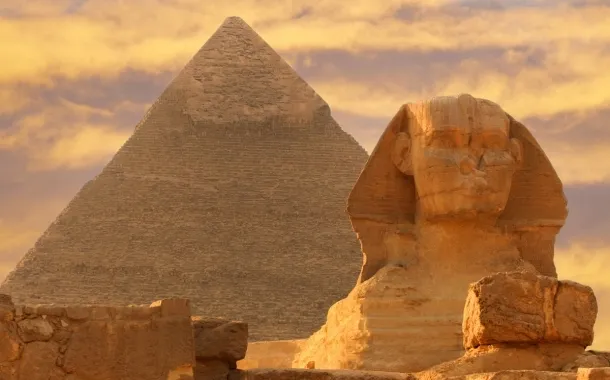 Cairo Pyramids & Sphinx | Grand Egyptian Museum