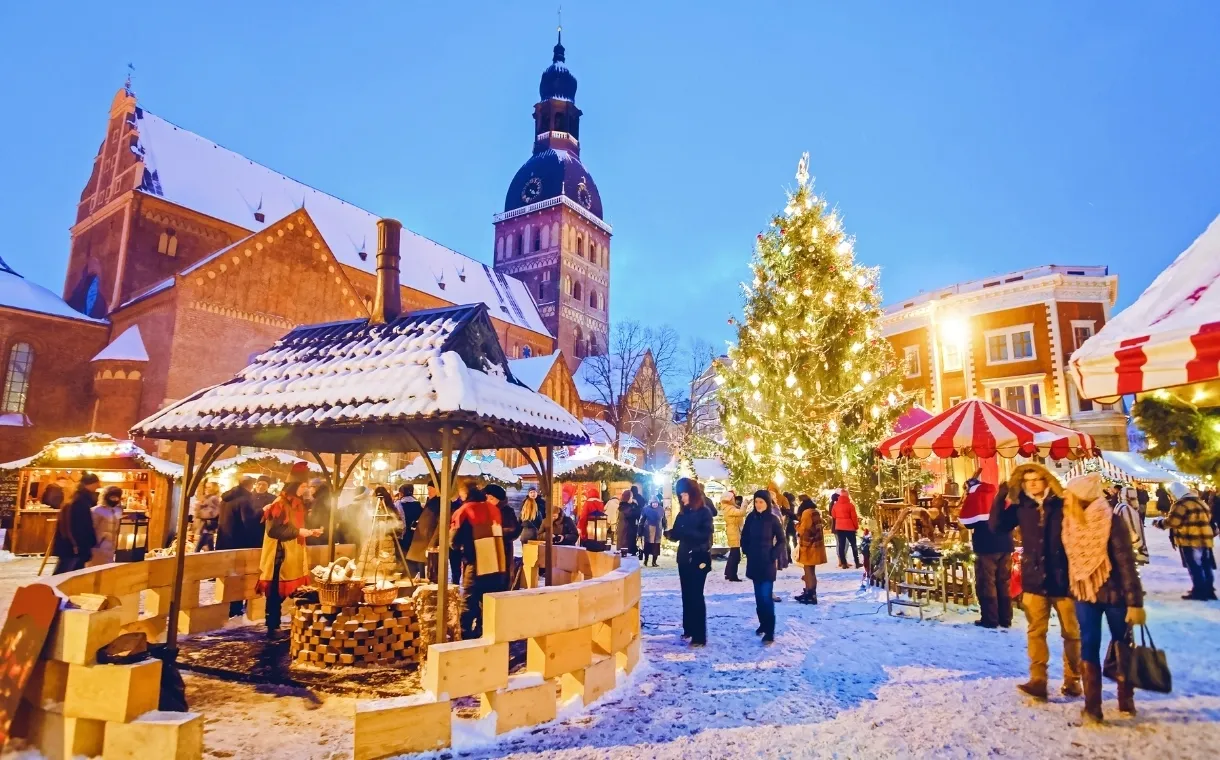 Český Krumlov | Evening Christmas Market