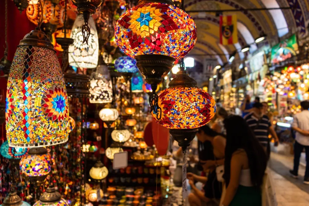 Day 2: Ottoman Relics Tour | Topkapi Palace | Grand Bazaar