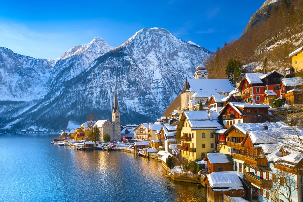 Transfer to Salzburg | Enroute Hallstatt | Check-in