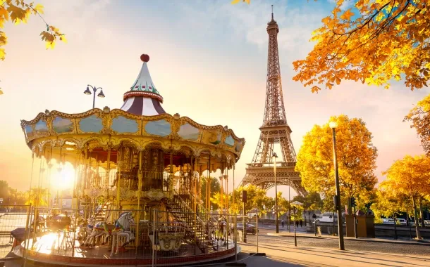 Day 02 - Paris