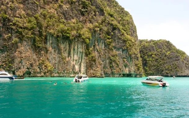 Day 3: Flight to Phuket | Phuket City Tour | Check in 