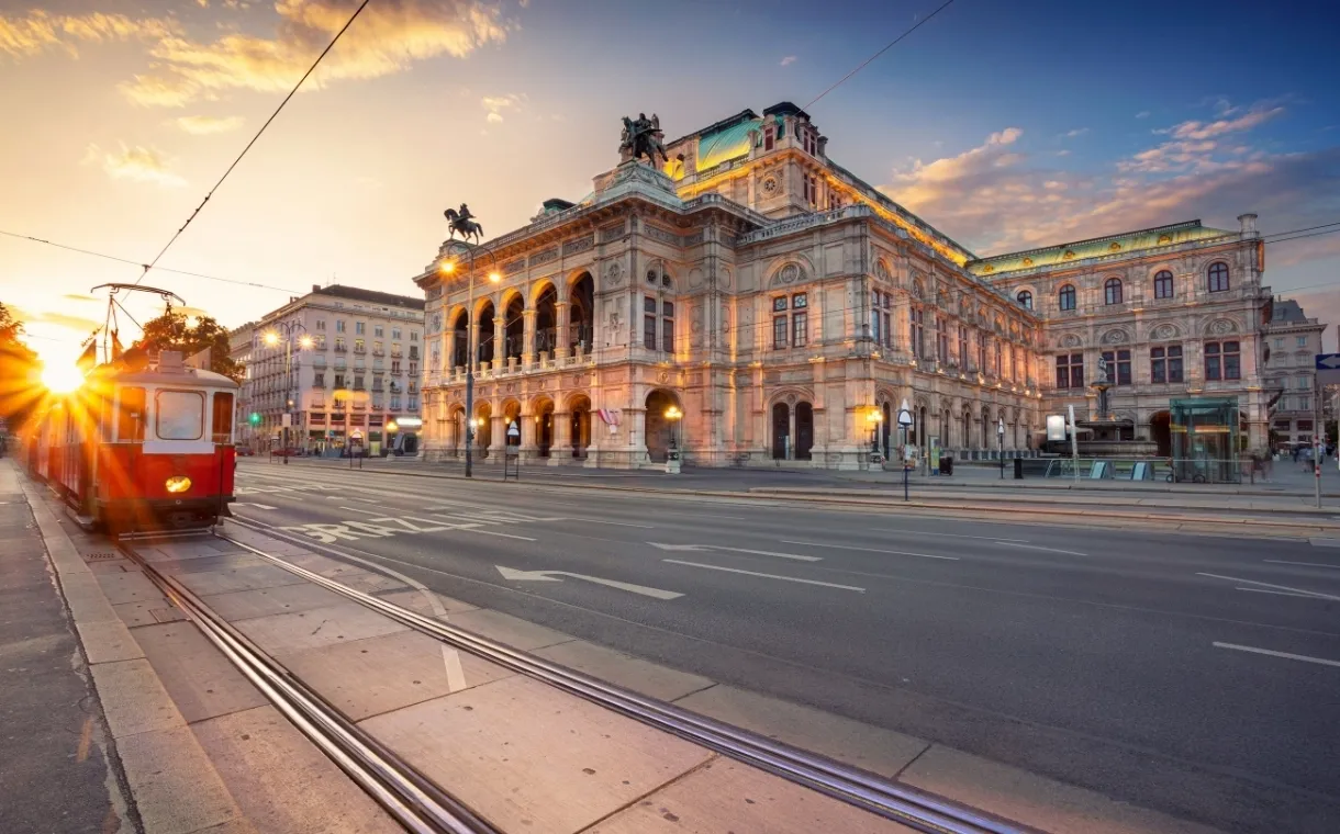 Day 3: Transfer to Vienna | Bratislava Orientation | Check in
