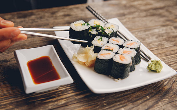 Something not to miss during Japan Holidays - Sushis