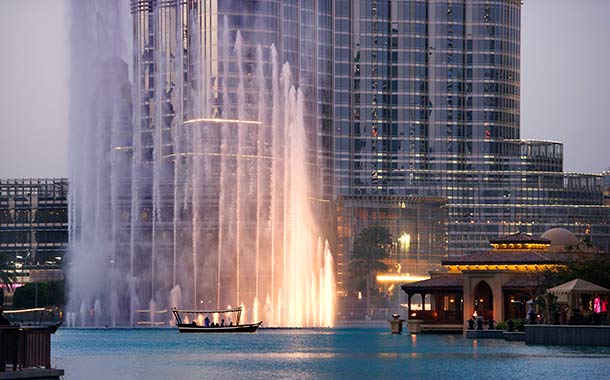 Dubai Burj Khalifa - Musafir UAE
